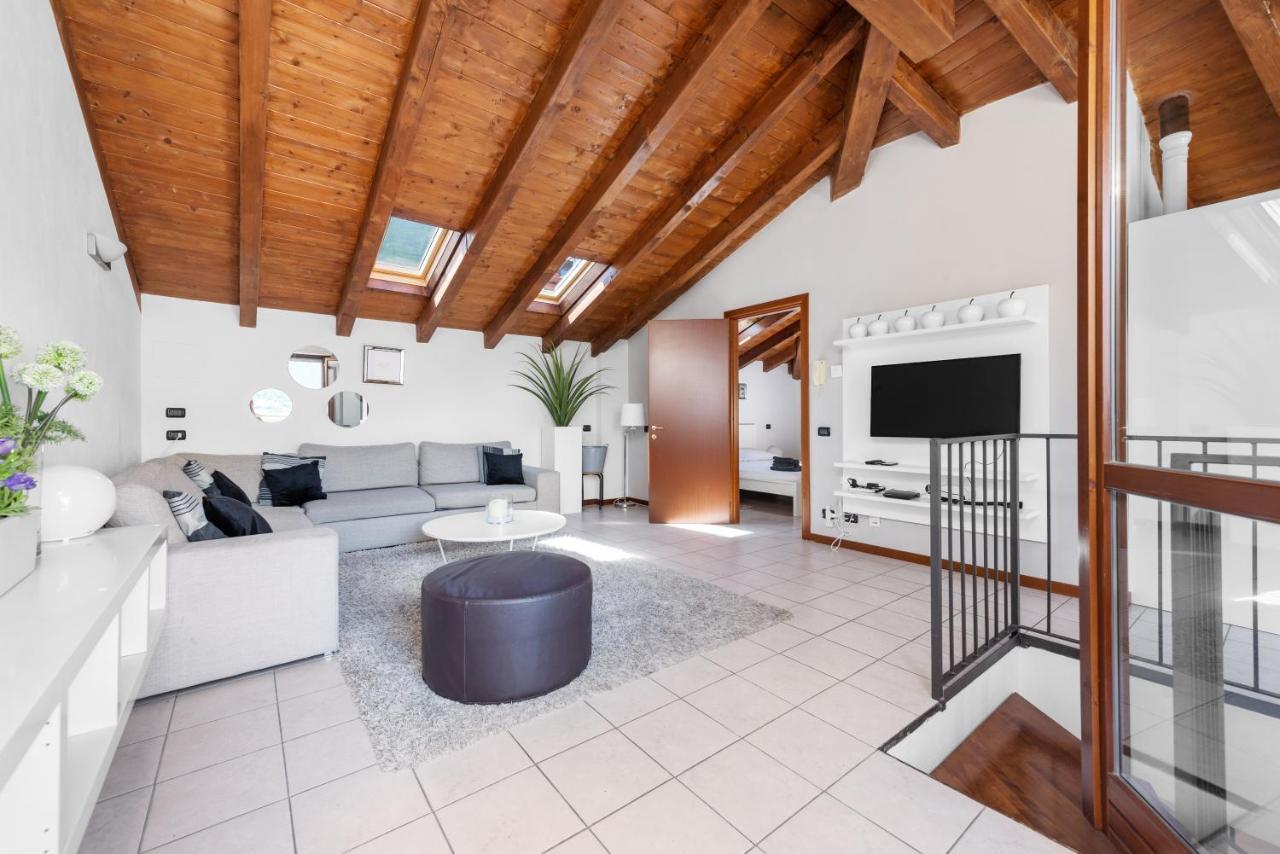 Acquaseria Casacamelia 35, 3 Bdrm With View Lake Como 아파트 외부 사진